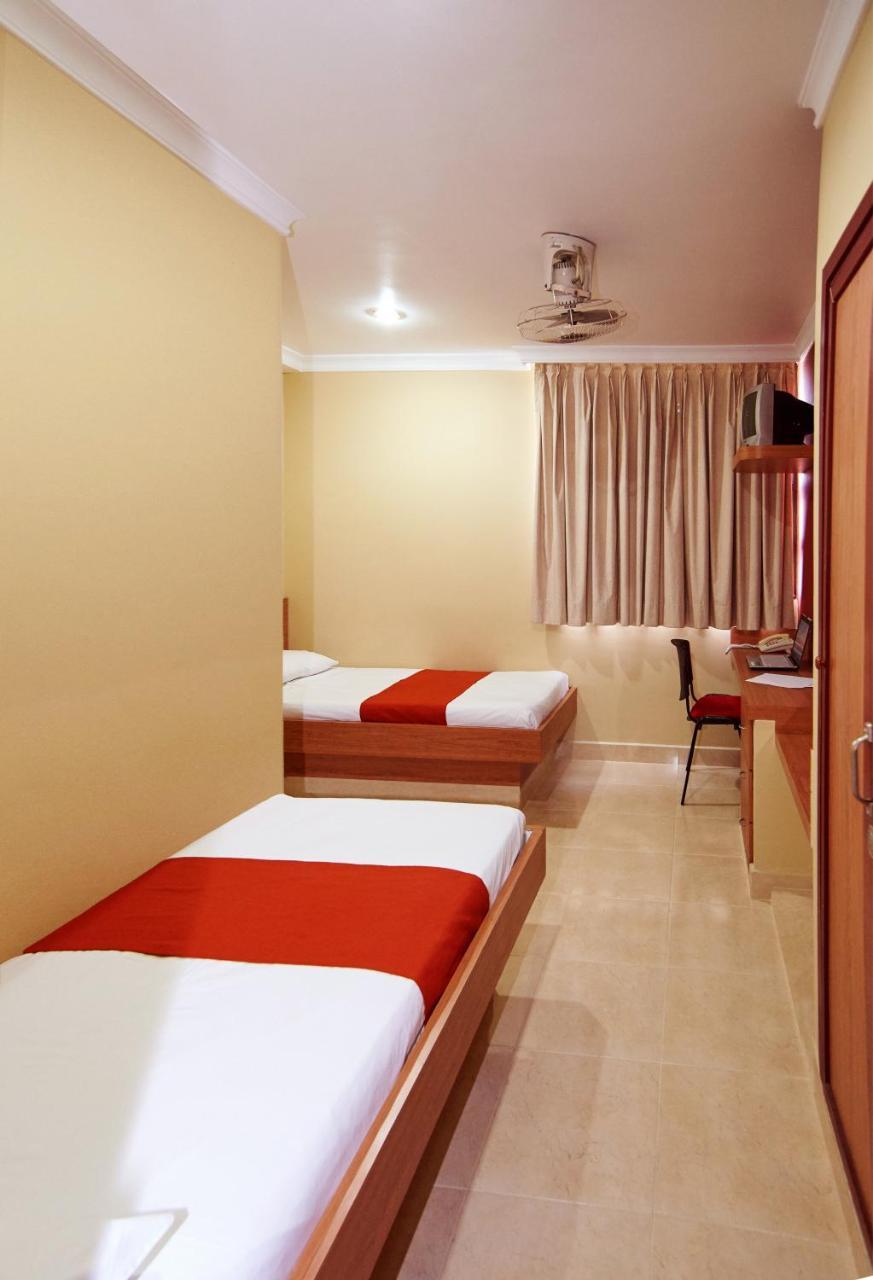 Mar Hotel Кукута Экстерьер фото